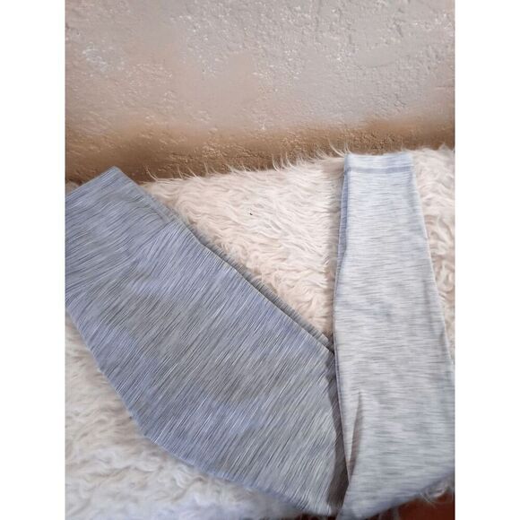 218-EUC Size 6 Lululemon Wunder Under Hi-Rise Tight - Picture 3 of 6